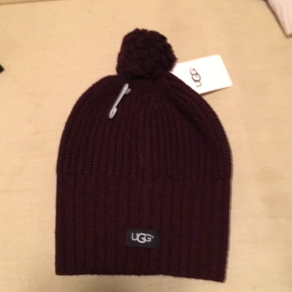 UGG knit hat - Picture 3 of 5